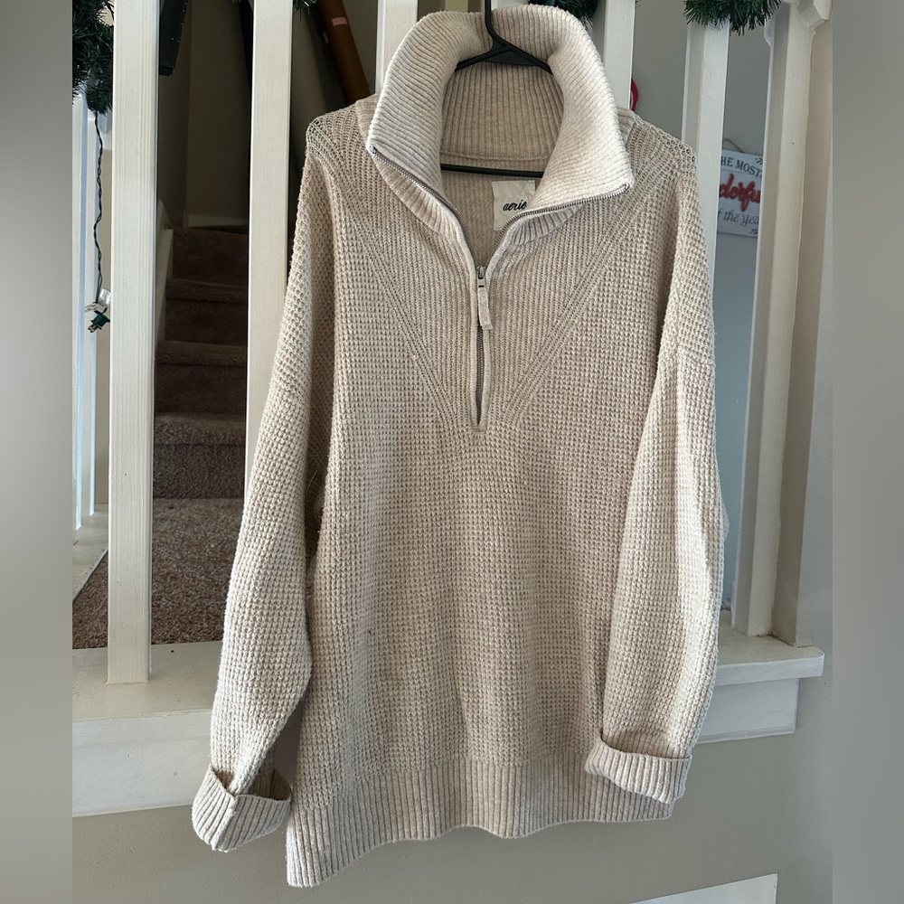 Aerie pullover